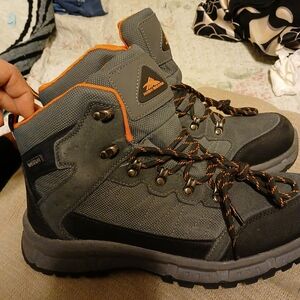 Hi-Tec Gray and Orange Men's Boots